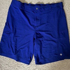 Mens 2x or size 11 Columbia Shorts in blue